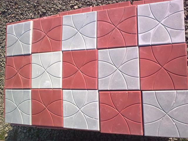 Płytka chodnikowa  koła 25x25x3 cm