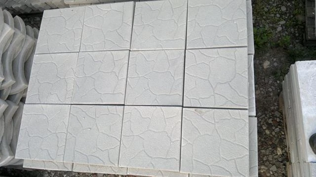 Płytka chodnikowa chmurka szara 30x30x3 cm