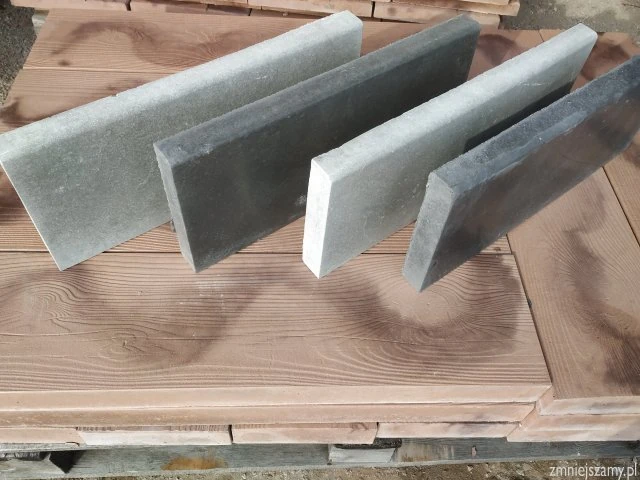 Krawężnik szary, grafit 20x50x3,5