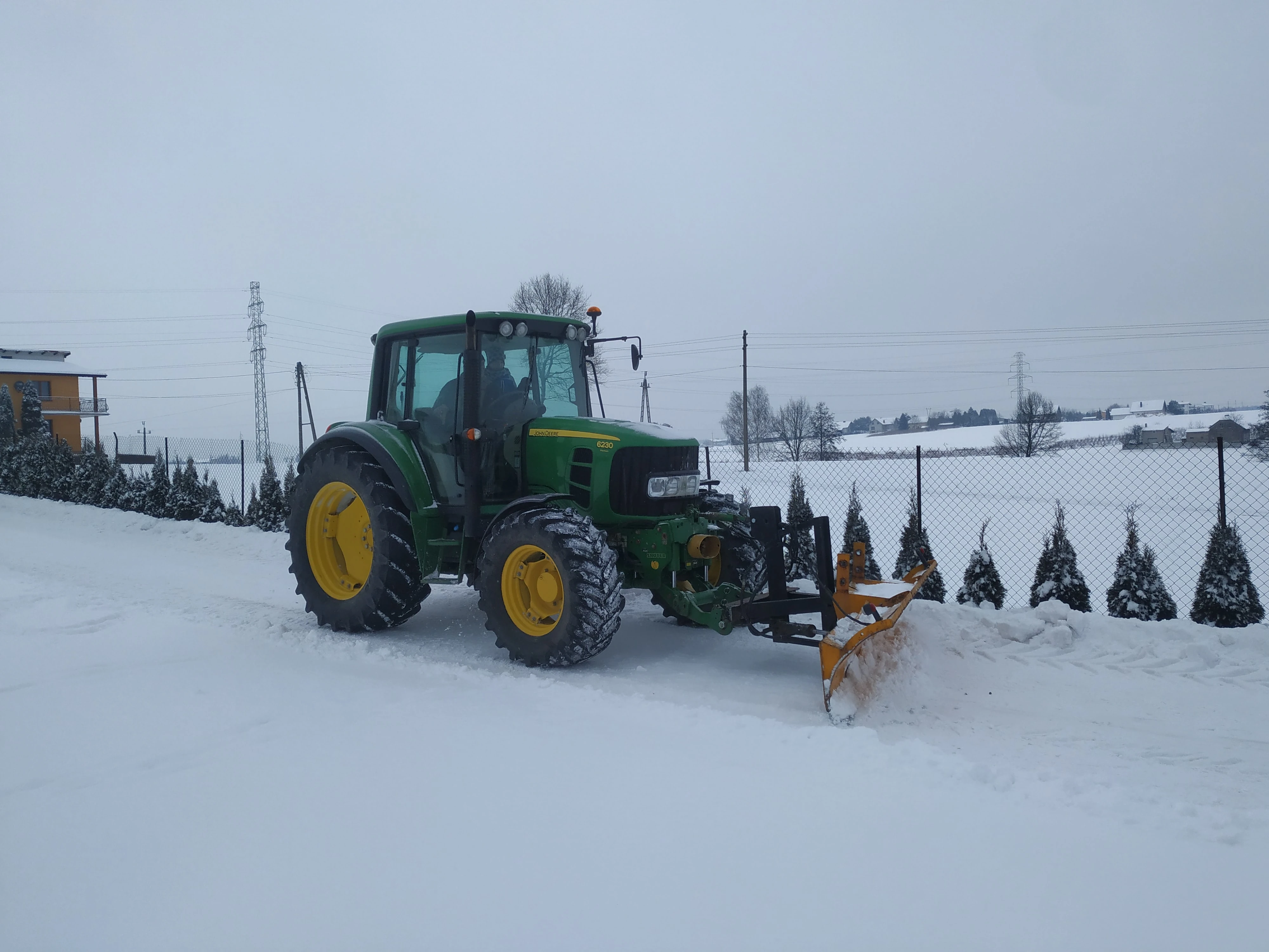 Odśnieżanie John Deere 6230 Premium